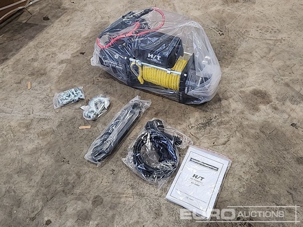 Unused Hi-Torque HT12000 12 Volt Winch, 3/8" x 85' Rope - معدات الورش: صور 4 Unused Hi-Torque HT12000 12 Volt Winch, 3/8" x 85' Rope - معدات الورش: صور 4
