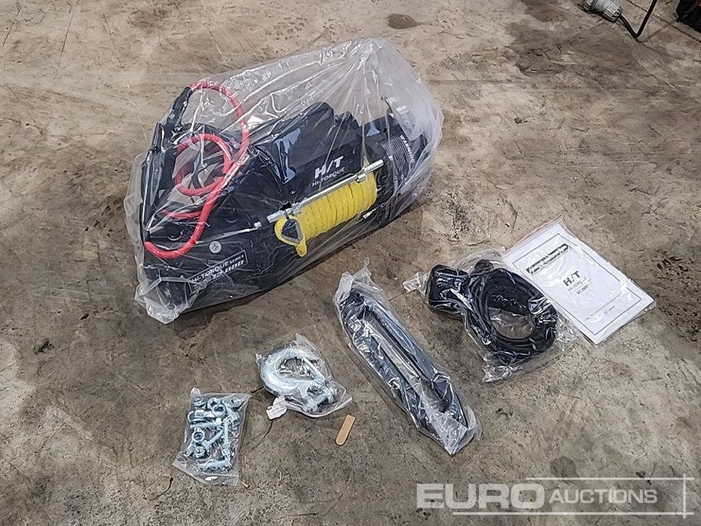 Unused Hi-Torque HT12000 12 Volt Winch, 3/8" x 85' Rope - معدات الورش: صور 1 Unused Hi-Torque HT12000 12 Volt Winch, 3/8" x 85' Rope - معدات الورش: صور 1