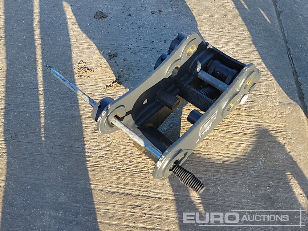 Unused Miller QH 45mm Pin to suit 4-6 Ton Excavator - وصلة الربط للمعدات المعلقة: صور 5 Unused Miller QH 45mm Pin to suit 4-6 Ton Excavator - وصلة الربط للمعدات المعلقة: صور 5