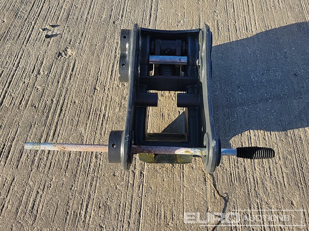 Unused Miller QH 45mm Pin to suit 4-6 Ton Excavator - وصلة الربط للمعدات المعلقة: صور 4 Unused Miller QH 45mm Pin to suit 4-6 Ton Excavator - وصلة الربط للمعدات المعلقة: صور 4