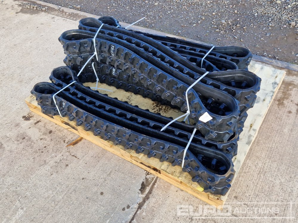 Unused Rubber Tracks to suit Mini Excavator (8 of) - مسارات للحفارات - آلات البناء: صور 2 Unused Rubber Tracks to suit Mini Excavator (8 of) - مسارات للحفارات - آلات البناء: صور 2
