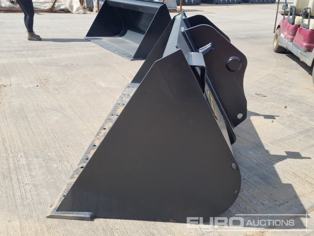 Unused Strickland 90" Loading Bucket to suit Manitou Telehandler - معدات المناولة: صور 2 Unused Strickland 90" Loading Bucket to suit Manitou Telehandler - معدات المناولة: صور 2