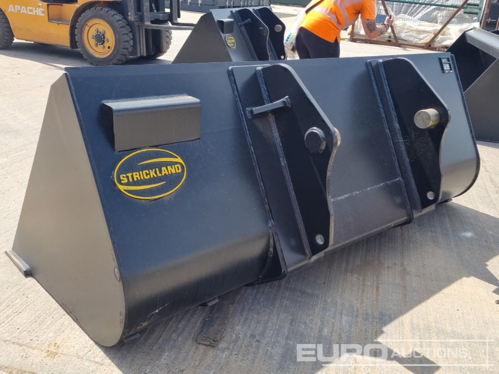 Unused Strickland 90" Loading Bucket to suit Manitou Telehandler - معدات المناولة: صور 3 Unused Strickland 90" Loading Bucket to suit Manitou Telehandler - معدات المناولة: صور 3