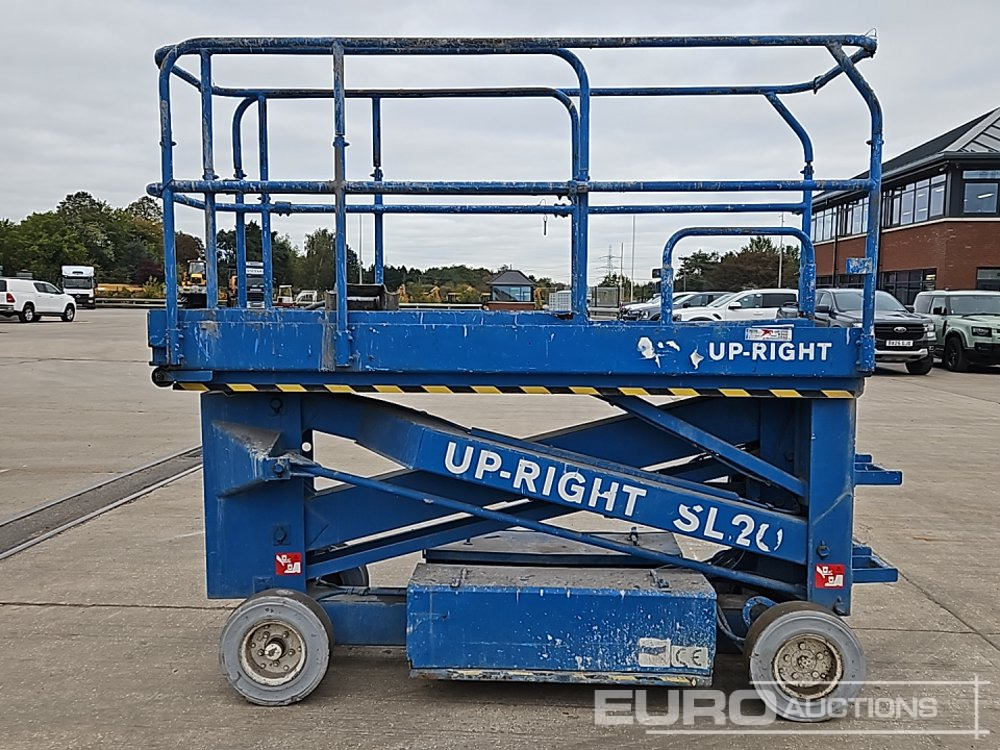Upright SL20 - منصات هيدروليكية متنقلة: صور 2 Upright SL20 - منصات هيدروليكية متنقلة: صور 2