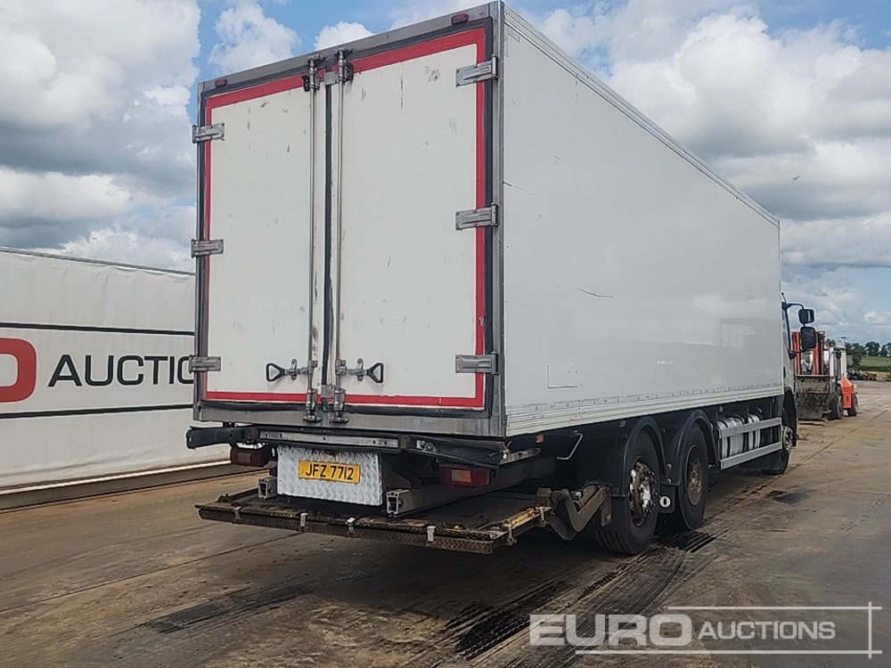 Volvo FE300 - مبردة شاحنة: صور 5 Volvo FE300 - مبردة شاحنة: صور 5