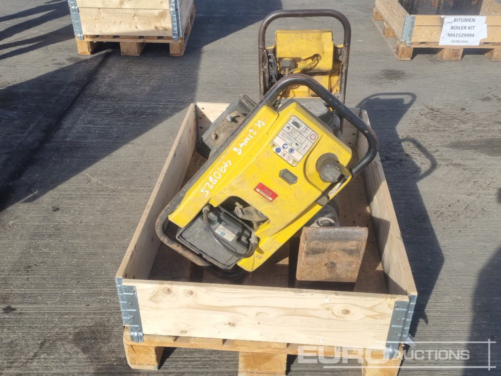 Wacker Neuson BS50-2 - آلة أسفلت: صور 2 Wacker Neuson BS50-2 - آلة أسفلت: صور 2