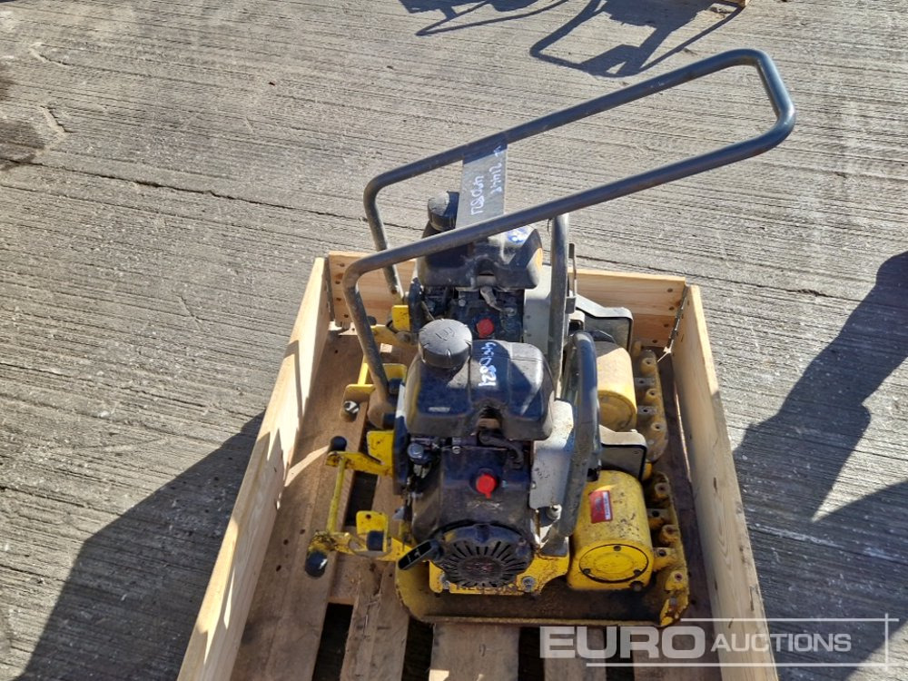 Wacker Neuson Petrol Compaction Plate (2 of) (Spares) - آلة أسفلت: صور 4 Wacker Neuson Petrol Compaction Plate (2 of) (Spares) - آلة أسفلت: صور 4