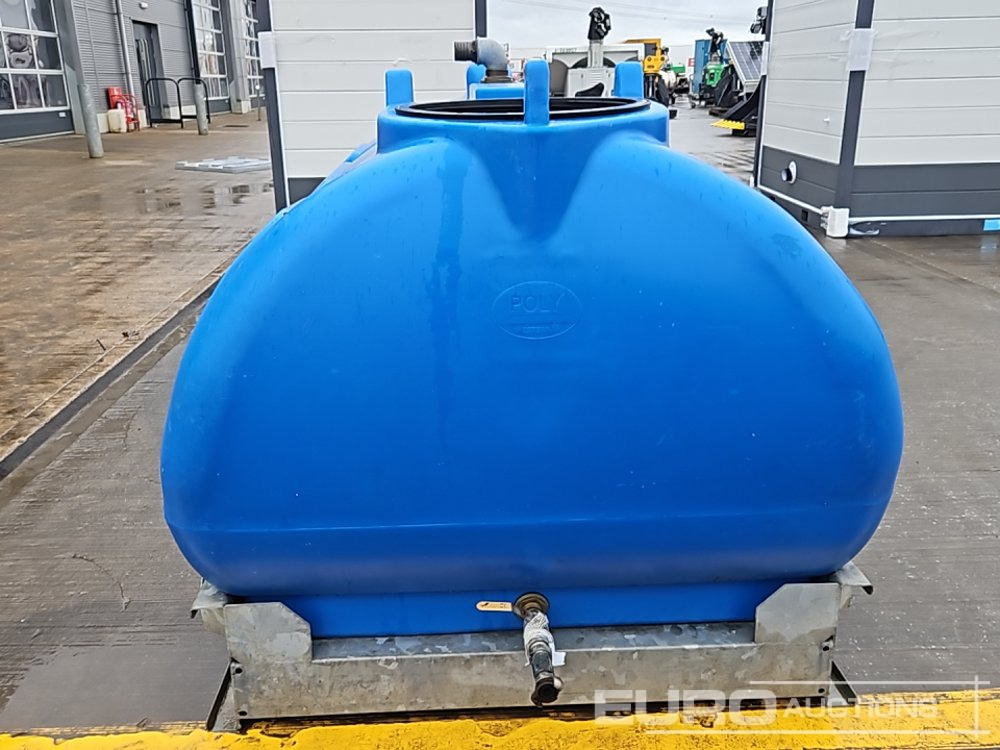 Western Skid Mounted Plastic Water Bowser, Petrol Pump - خزان تخزين: صور 4 Western Skid Mounted Plastic Water Bowser, Petrol Pump - خزان تخزين: صور 4