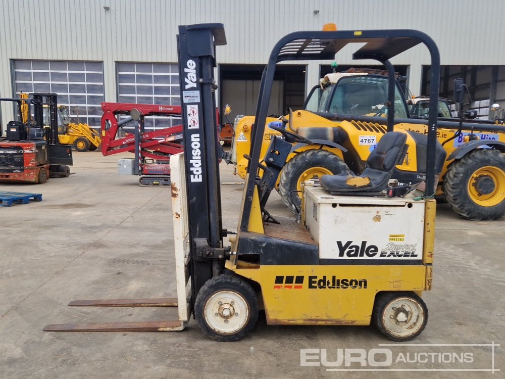 Yale ERC12DAEV2160 Electric Forklift, 2 Stage Mast, Forks (No Drive) - رافعة شوكية كهربائية: صور 2 Yale ERC12DAEV2160 Electric Forklift, 2 Stage Mast, Forks (No Drive) - رافعة شوكية كهربائية: صور 2