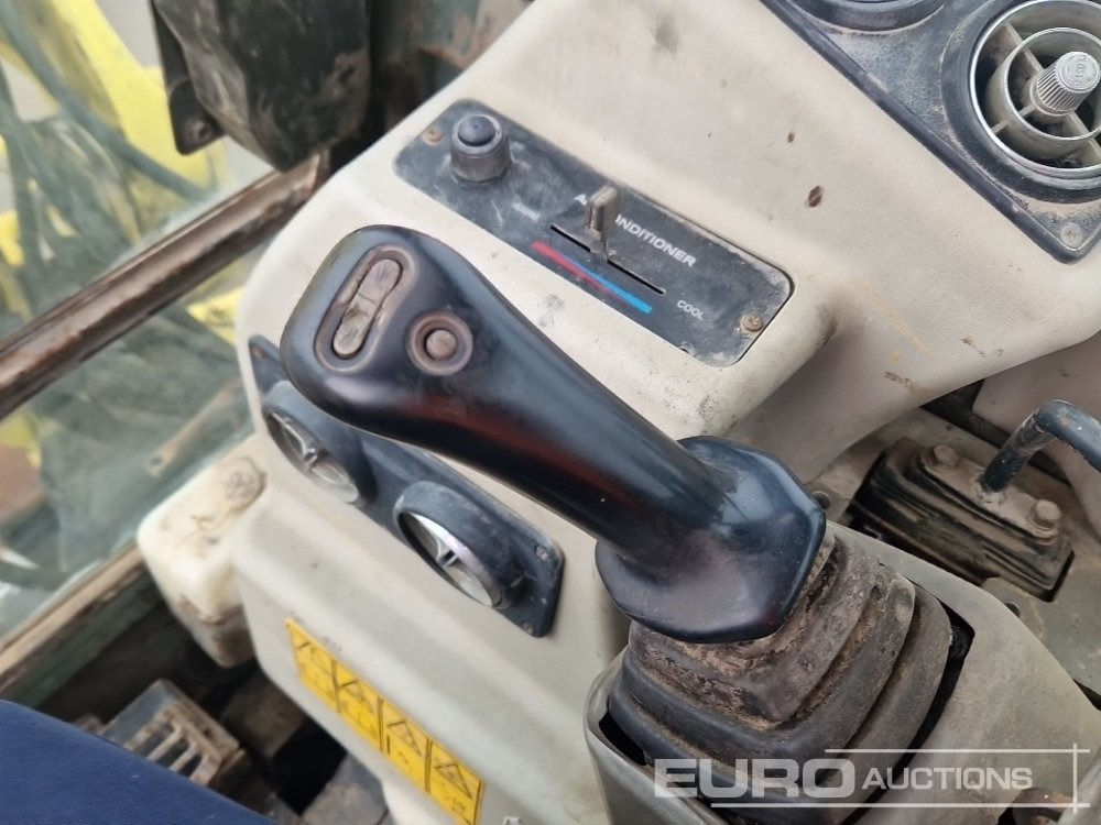 حفارة مصغرة Yanmar Vi055-5B: صور 31