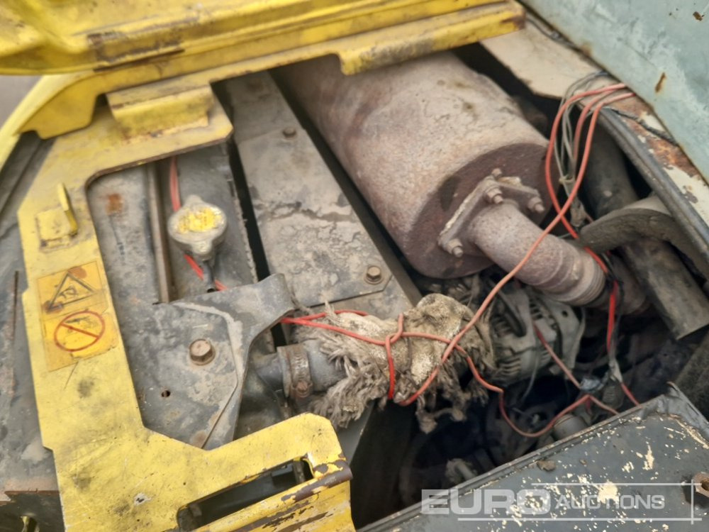 حفارة مصغرة Yanmar Vi055-5B: صور 44