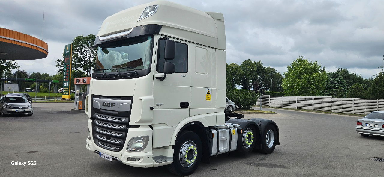 DAF XF 106.480 - شاحنة جرار: صور 1 DAF XF 106.480 - شاحنة جرار: صور 1