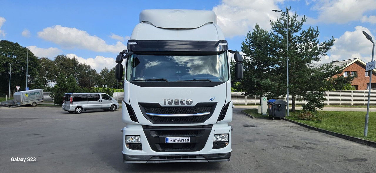 Iveco Stralis 400 CNG - شاحنة جرار: صور 5 Iveco Stralis 400 CNG - شاحنة جرار: صور 5