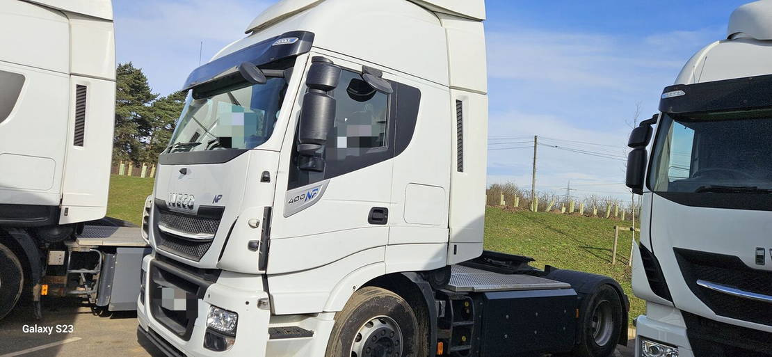 Iveco Stralis 400 NP - شاحنة جرار: صور 1 Iveco Stralis 400 NP - شاحنة جرار: صور 1