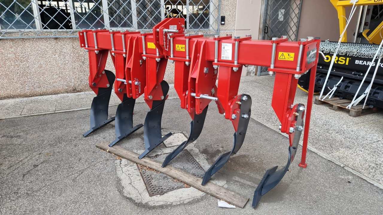 Dissodatore nuovo Kverneland CLI 630 - محراث تحت التربة: صور 1 Dissodatore nuovo Kverneland CLI 630 - محراث تحت التربة: صور 1