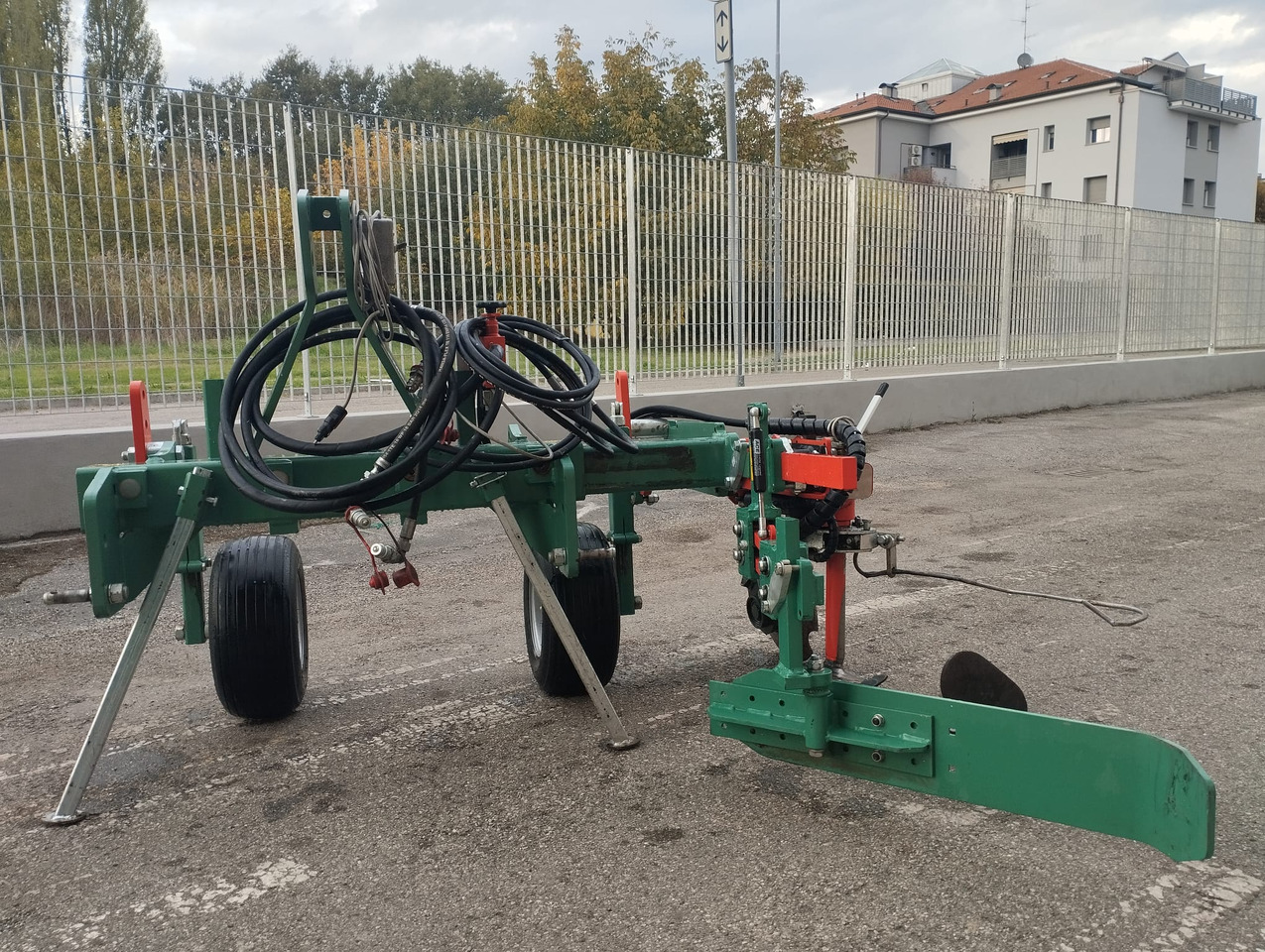 Interfilare usata Clemens CL717061 - التقطيع جزازة/ ماكينات قطع الحشائش: صور 3 Interfilare usata Clemens CL717061 - التقطيع جزازة/ ماكينات قطع الحشائش: صور 3