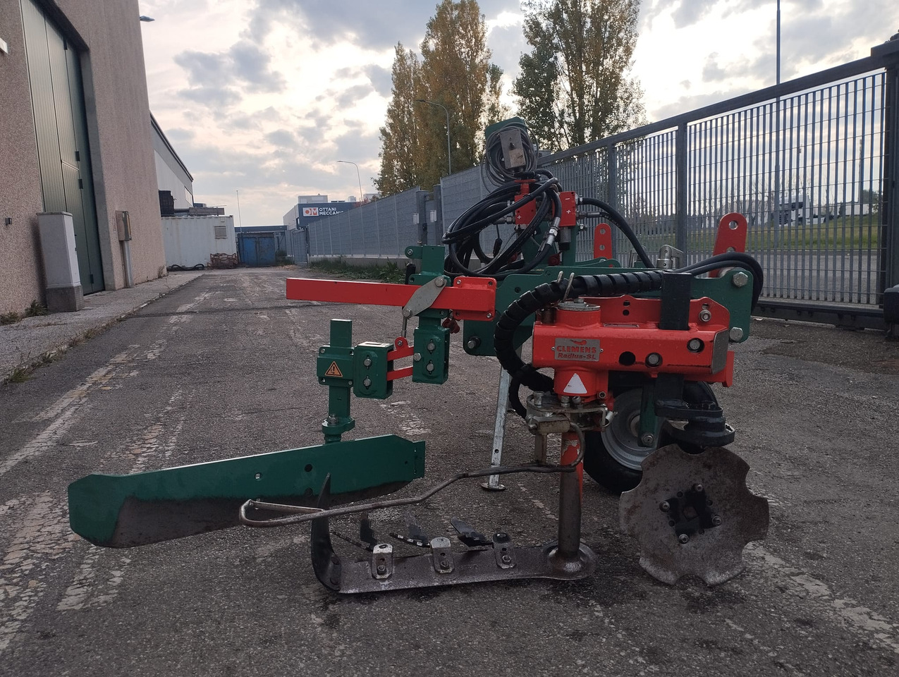 Interfilare usata Clemens CL717061 - التقطيع جزازة/ ماكينات قطع الحشائش: صور 2 Interfilare usata Clemens CL717061 - التقطيع جزازة/ ماكينات قطع الحشائش: صور 2