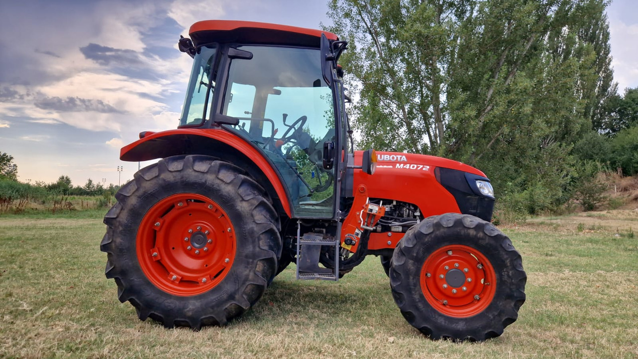 Trattore usato Kubota M4072 - جرار: صور 2 Trattore usato Kubota M4072 - جرار: صور 2