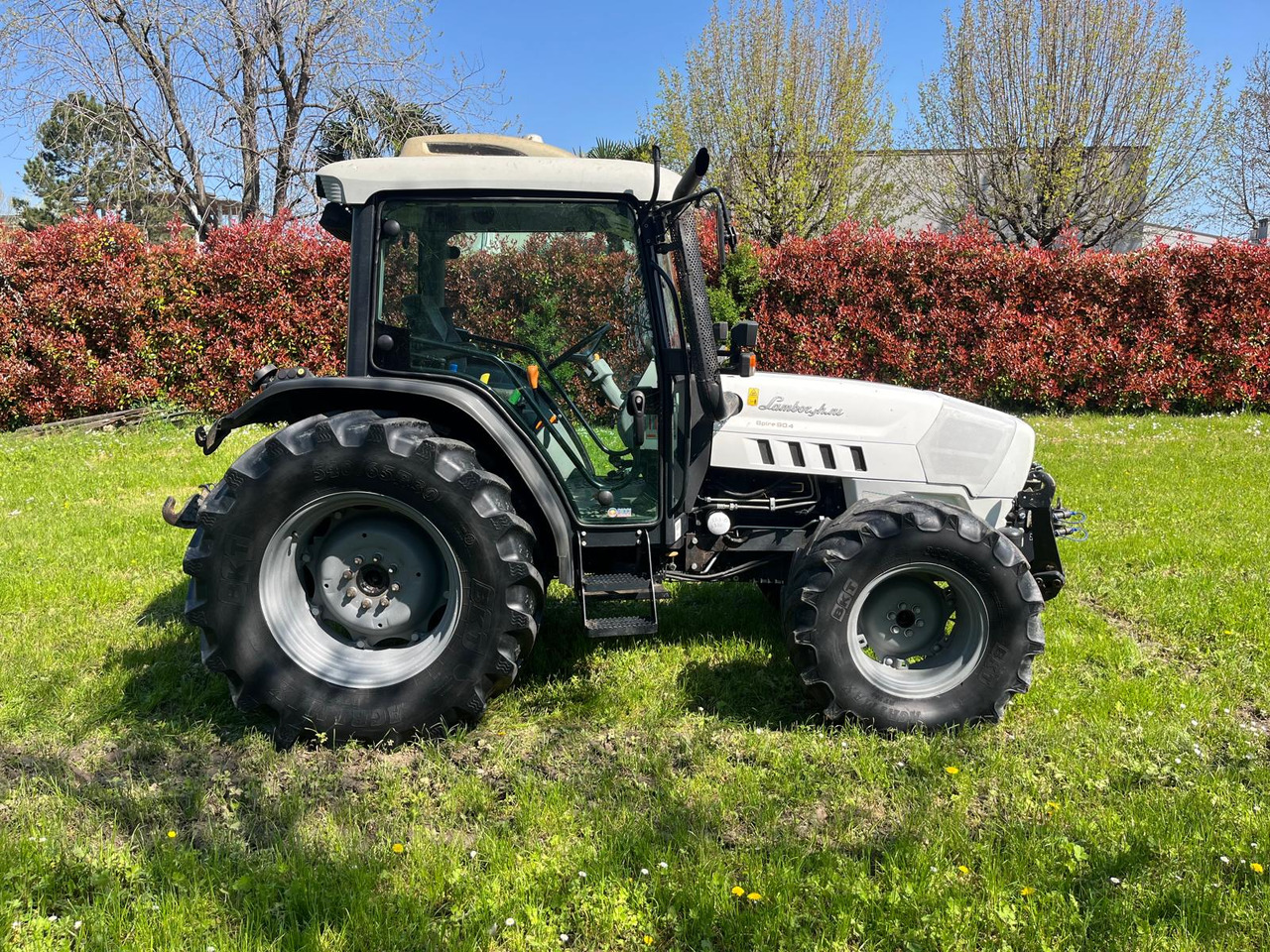 Trattore usato Lamborghini Spire 90.4 - جرار: صور 5 Trattore usato Lamborghini Spire 90.4 - جرار: صور 5