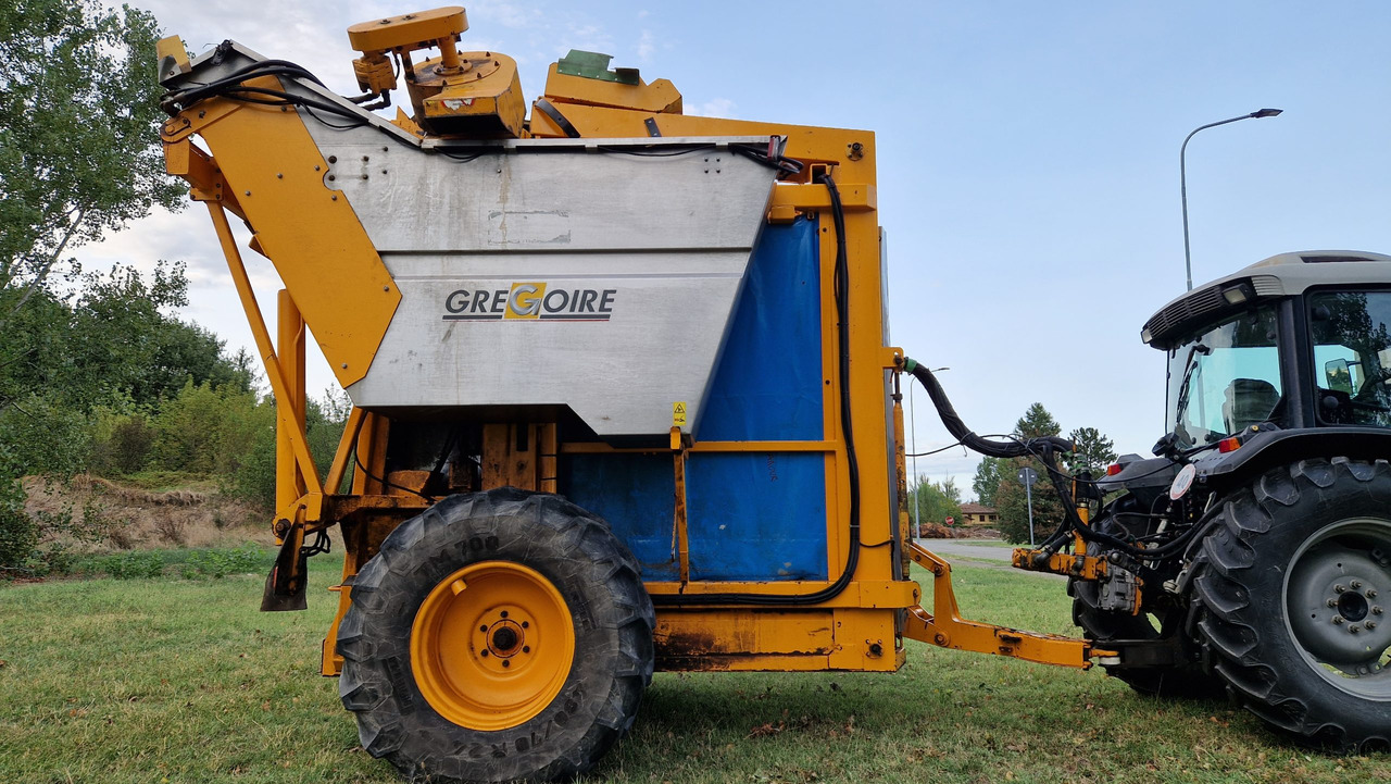 Vendemmiatrice usata Grégoire G60I - آلات الحصاد للعنب: صور 1 Vendemmiatrice usata Grégoire G60I - آلات الحصاد للعنب: صور 1