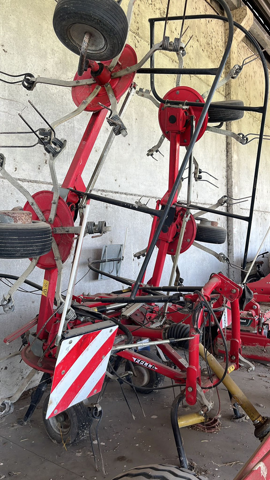 Voltafieno usato Fella TH6606 - لمّامَة القش: صور 3 Voltafieno usato Fella TH6606 - لمّامَة القش: صور 3