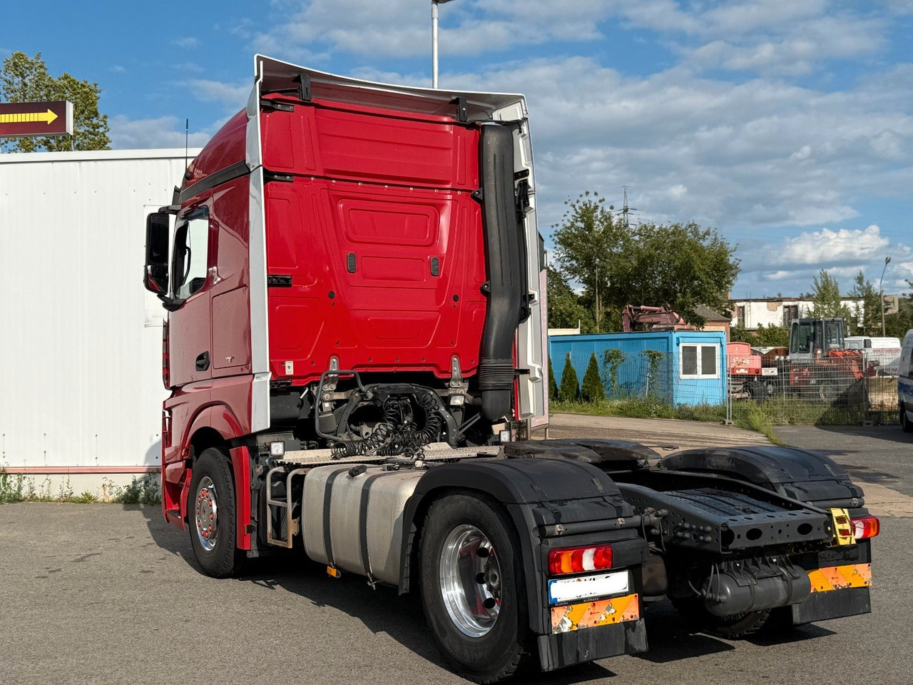 Mercedes-Benz Actros 1846 Streamspace/Retarder/Hydraulik - شاحنة جرار: صور 4 Mercedes-Benz Actros 1846 Streamspace/Retarder/Hydraulik - شاحنة جرار: صور 4