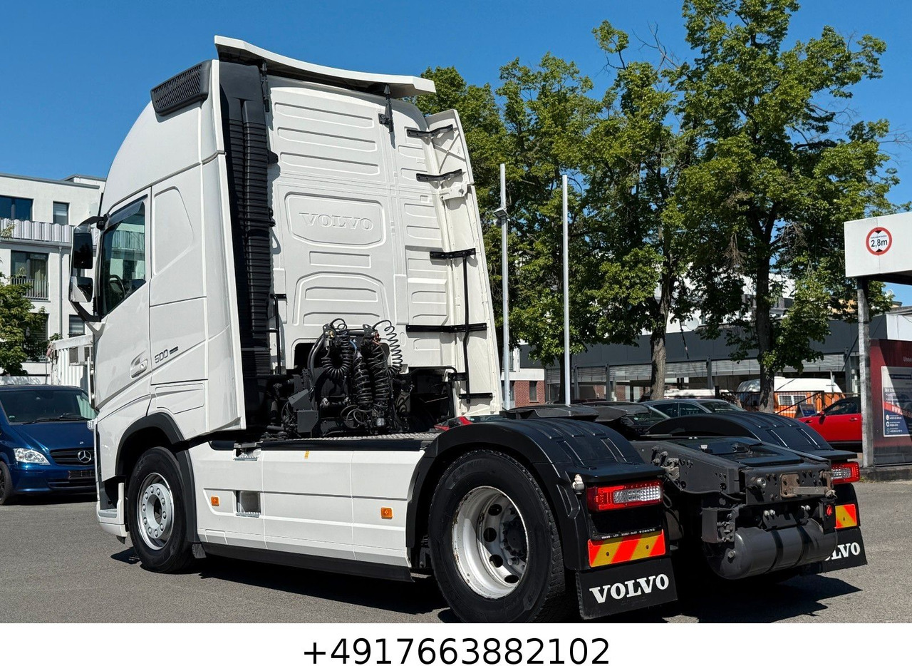 Volvo FH 500 Globetrotter XL - شاحنة جرار: صور 5 Volvo FH 500 Globetrotter XL - شاحنة جرار: صور 5