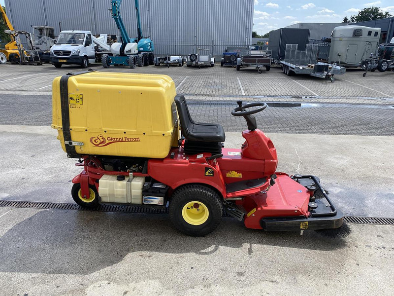 Gianni ferrari PG180, veegmachine - سياره كنس شوارع: صور 5 Gianni ferrari PG180, veegmachine - سياره كنس شوارع: صور 5