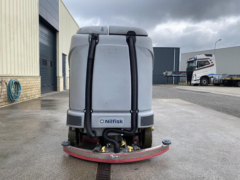 Nilfisk SC6500 1100C, Veeg- Schrobmachine - ماكينة فرك وتجفيف: صور 3 Nilfisk SC6500 1100C, Veeg- Schrobmachine - ماكينة فرك وتجفيف: صور 3