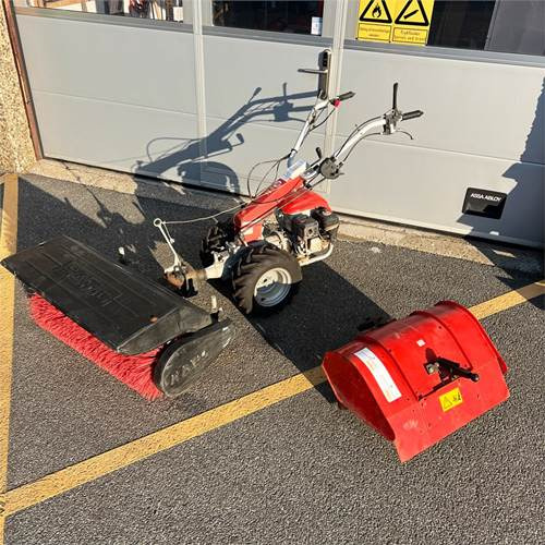 1.Ønsker Du nyt fabrikat oprettet, skriv i note ! MTC Brik3 - جرار بعجلتين: صور 1 1.Ønsker Du nyt fabrikat oprettet, skriv i note ! MTC Brik3 - جرار بعجلتين: صور 1