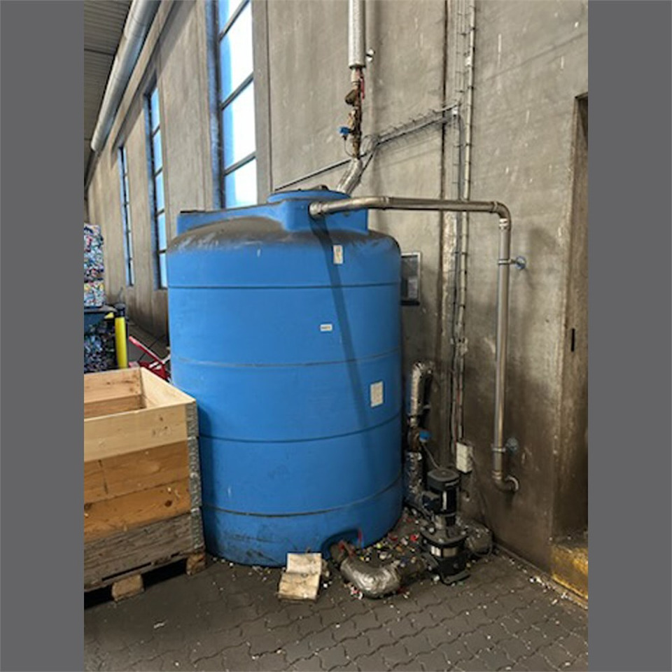 ABC 3000 Liter - الأدوات والمعدات: صور 1 ABC 3000 Liter - الأدوات والمعدات: صور 1