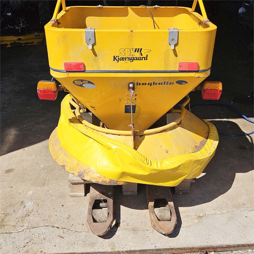 تأجير ABC FR1300LM ABC FR1300LM: صور 12 تأجير ABC FR1300LM ABC FR1300LM: صور 12