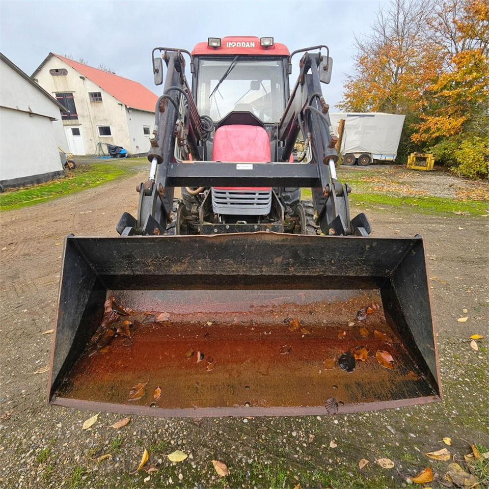 ABC Impodan DF404 - جرار: صور 3 ABC Impodan DF404 - جرار: صور 3