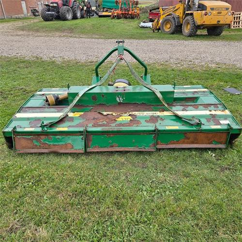 ABC Major 9 FM - معدات القش: صور 3 ABC Major 9 FM - معدات القش: صور 3