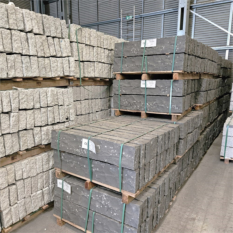 ABC Sort basalt kantsten - Gulv og granit - الأدوات والمعدات: صور 1 ABC Sort basalt kantsten - Gulv og granit - الأدوات والمعدات: صور 1