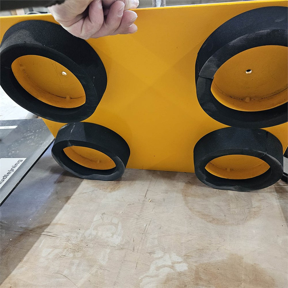 ABC Z - معدات البناء: صور 4 ABC Z - معدات البناء: صور 4