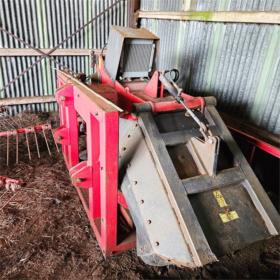 جلاخات أجذال الشجر AHWI SF1000 stubfræser: صور 1