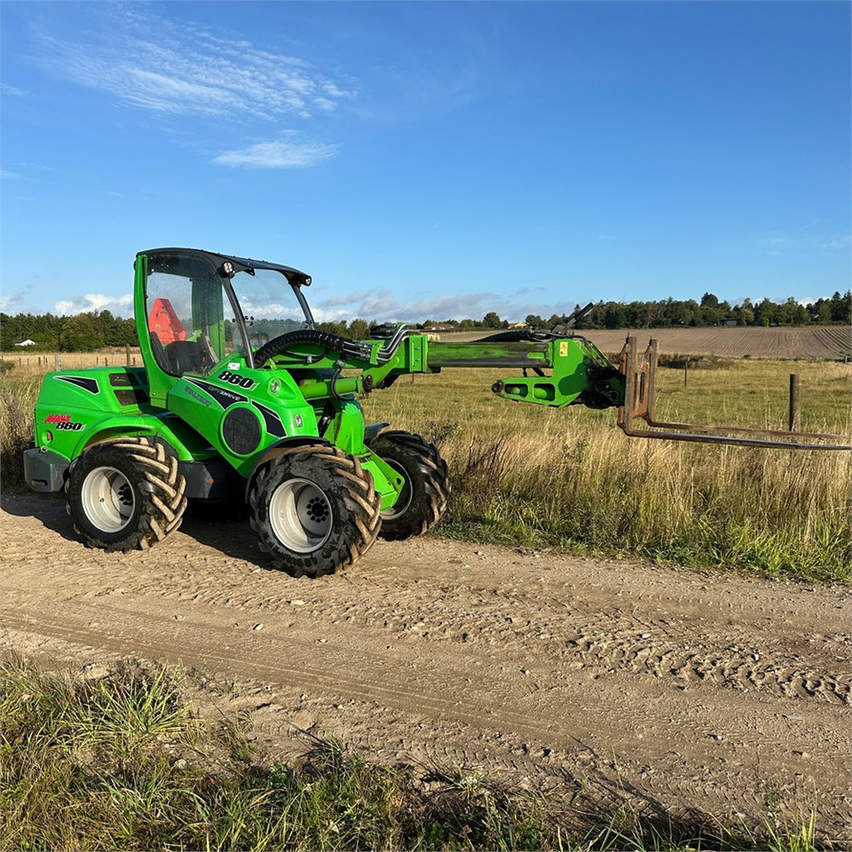 Avant 860 i - اللودر بعجل: صور 1 Avant 860 i - اللودر بعجل: صور 1