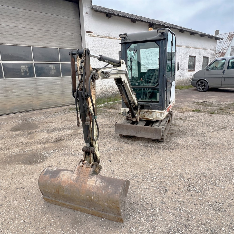 Bobcat 320 - حفارة مصغرة: صور 2 Bobcat 320 - حفارة مصغرة: صور 2