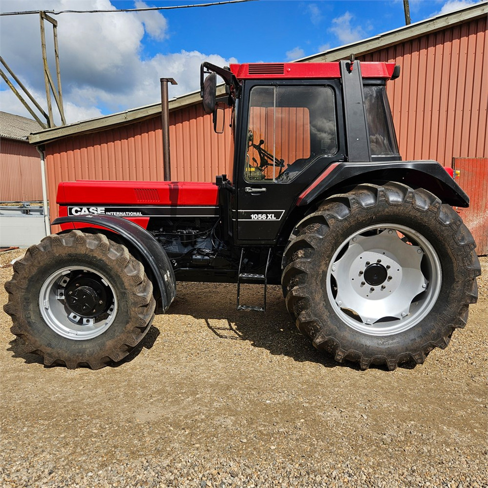CASE IH 1056 XL - جرار: صور 3 CASE IH 1056 XL - جرار: صور 3