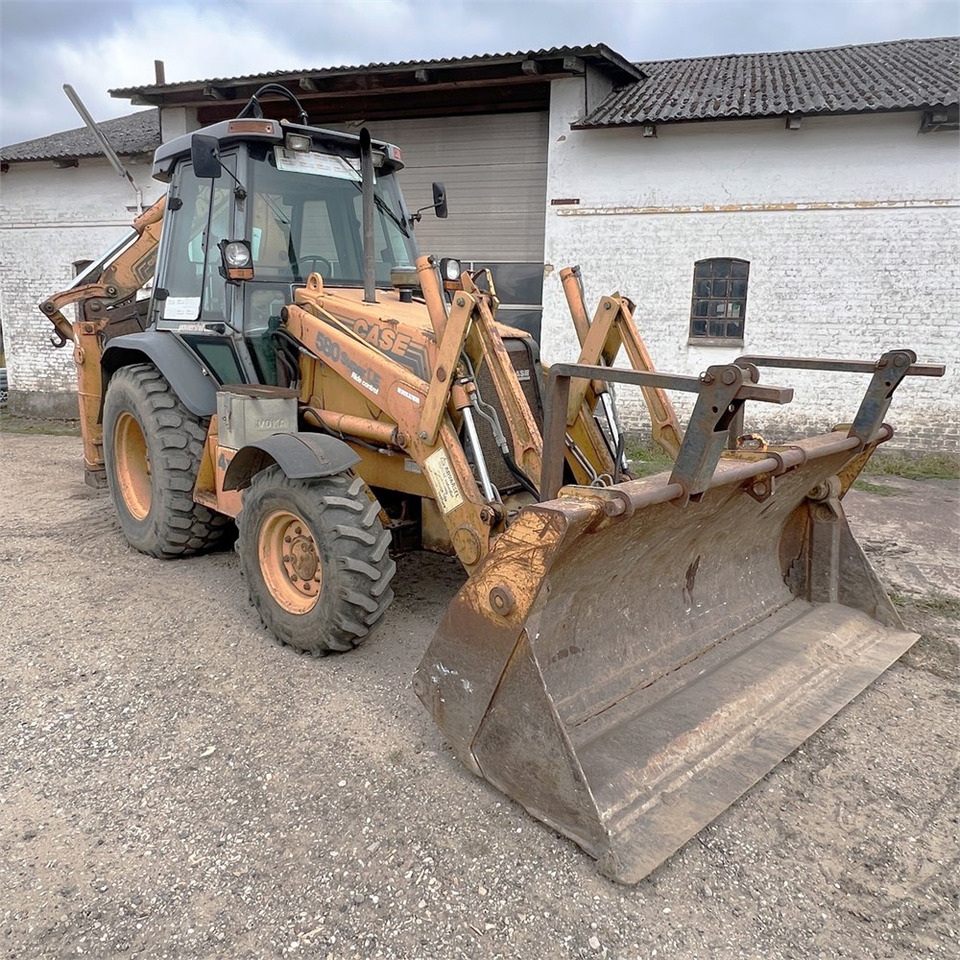 Case 580 Super LE Turbo - حفار متعدد الاستخدام: صور 2 Case 580 Super LE Turbo - حفار متعدد الاستخدام: صور 2