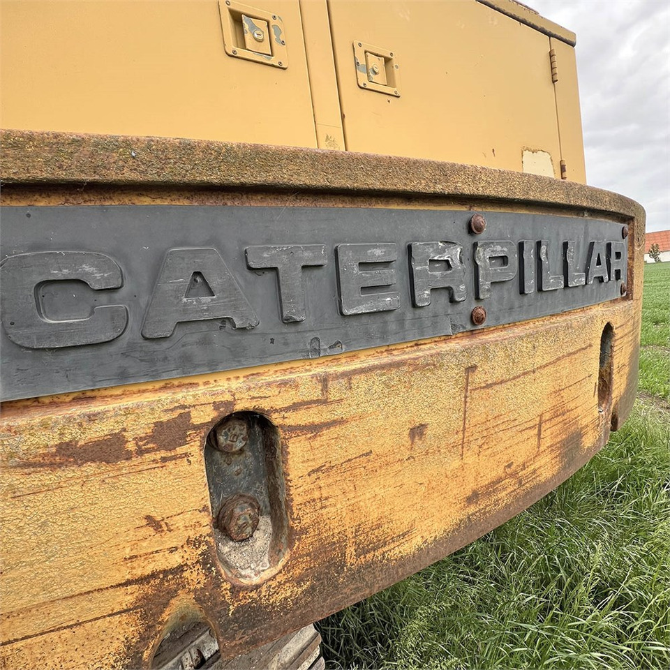 حفارات زحافة Caterpillar 229: صور 37