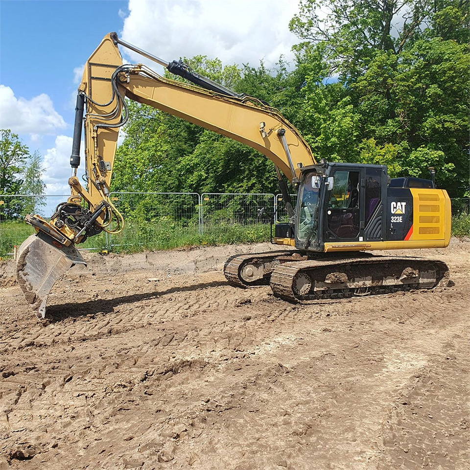 Caterpillar 323 EL - حفارات زحافة: صور 2 Caterpillar 323 EL - حفارات زحافة: صور 2