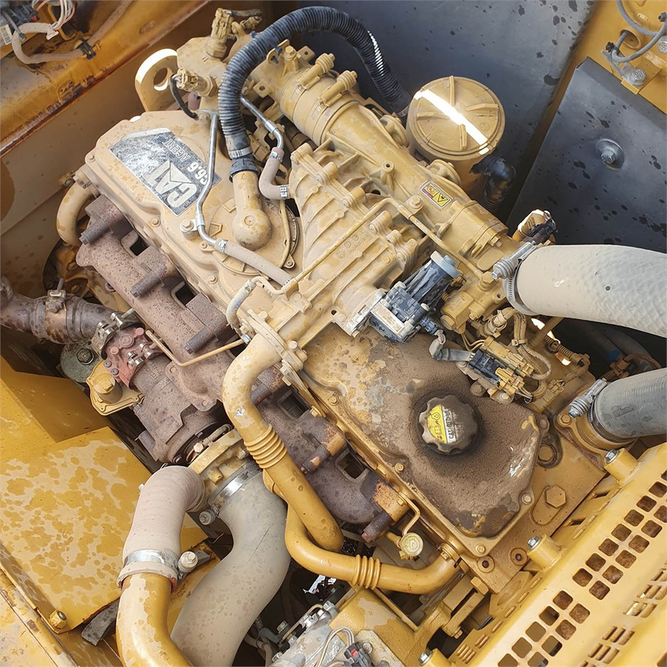 حفارات زحافة Caterpillar 323 EL: صور 38