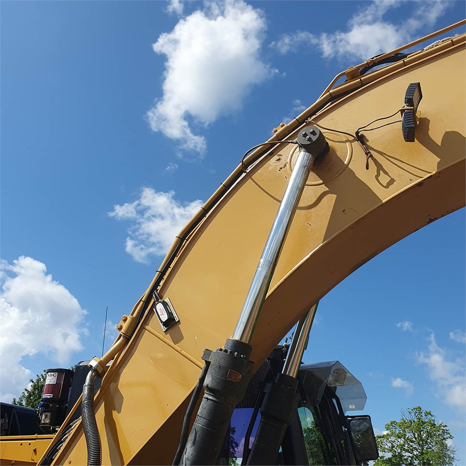 حفارات زحافة Caterpillar 323 EL: صور 35