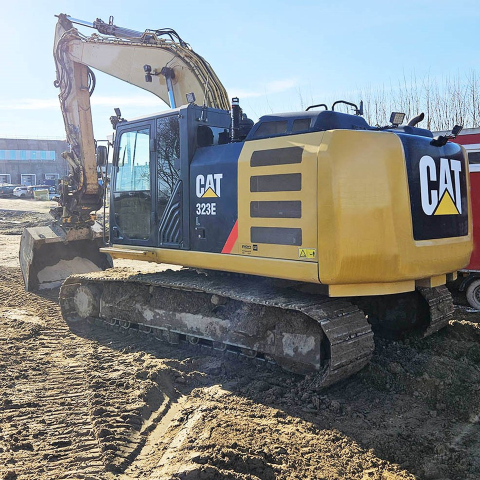 Caterpillar 323 EL - حفارات زحافة: صور 2 Caterpillar 323 EL - حفارات زحافة: صور 2