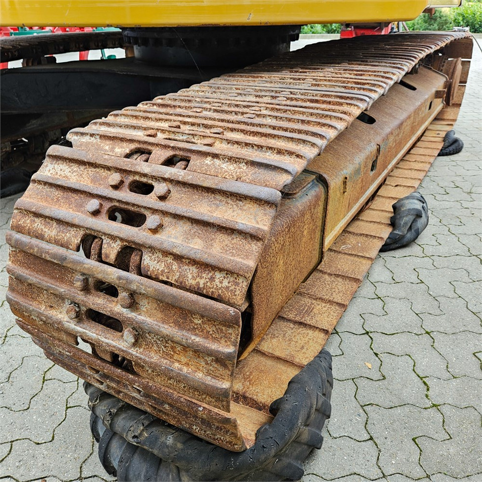 حفارات زحافة Caterpillar 325 FLCR: صور 47