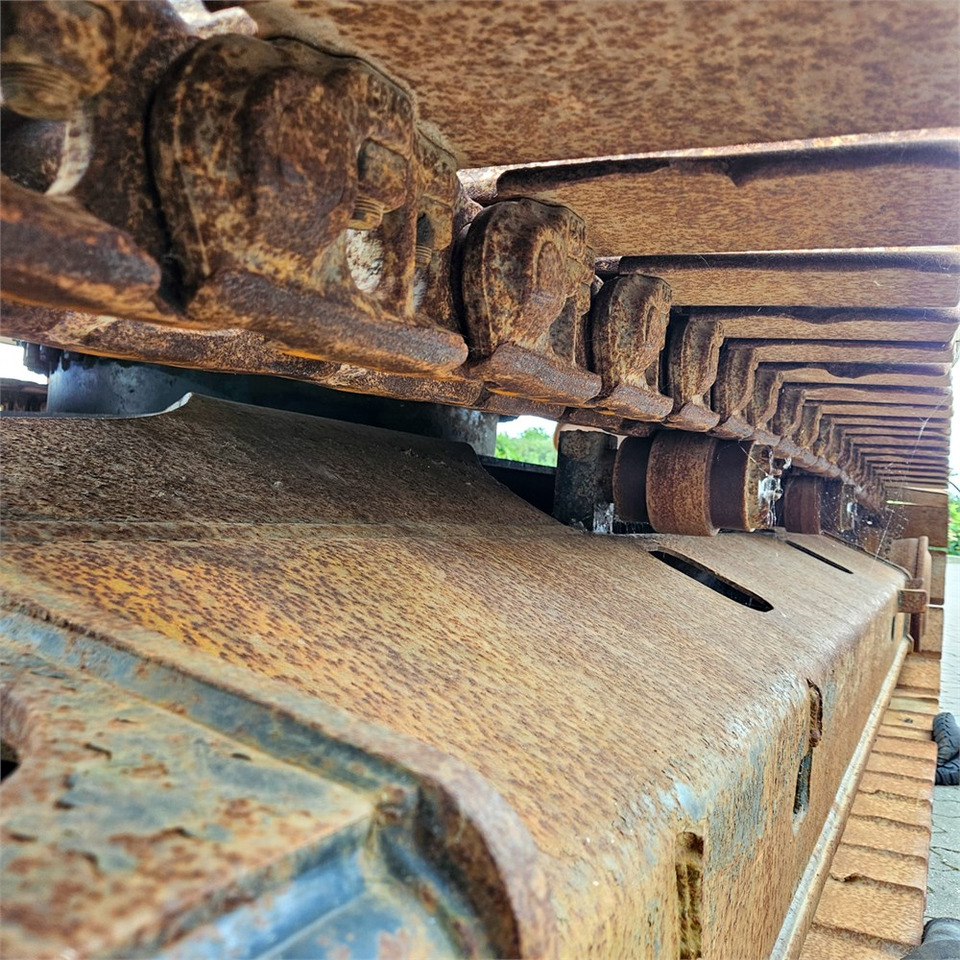 حفارات زحافة Caterpillar 325 FLCR: صور 49