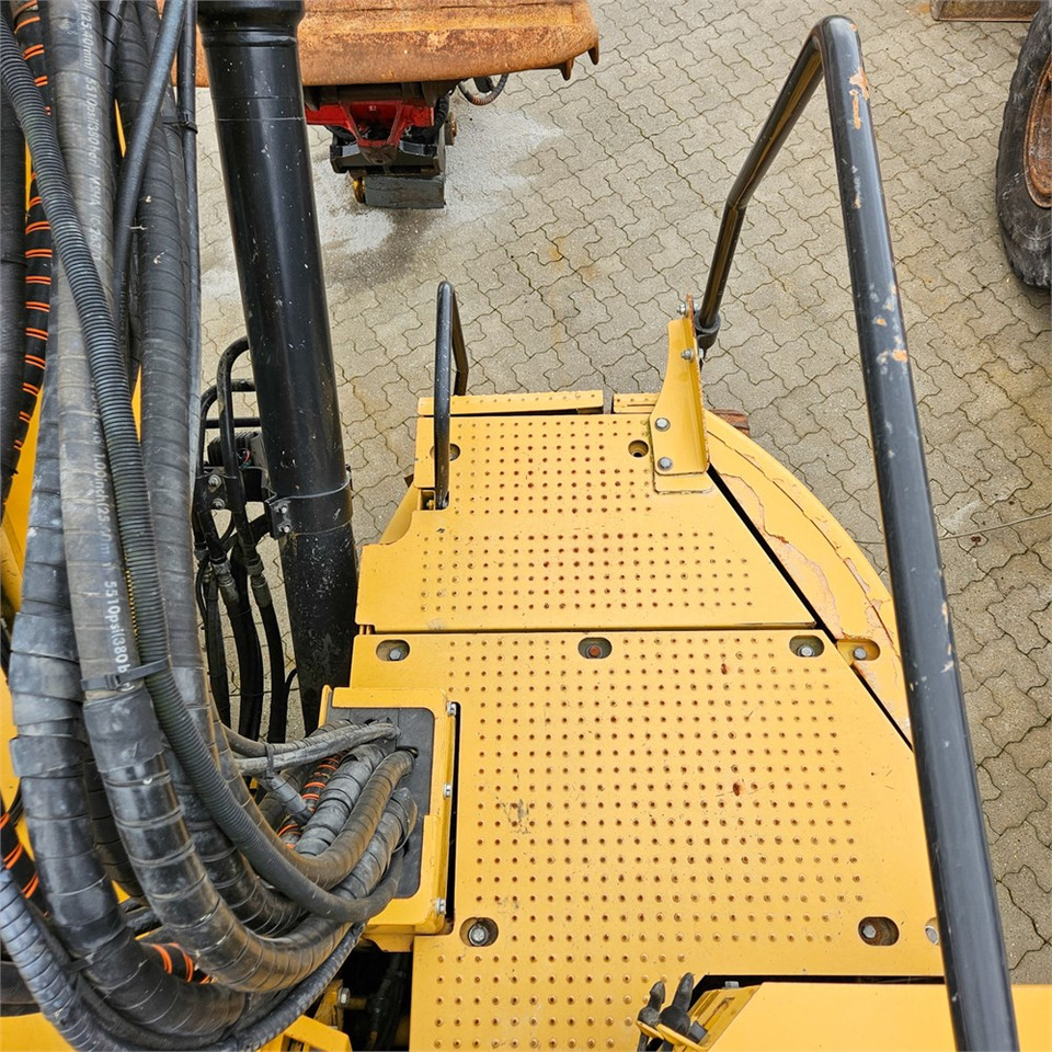 حفارات زحافة Caterpillar 325 FLCR: صور 45