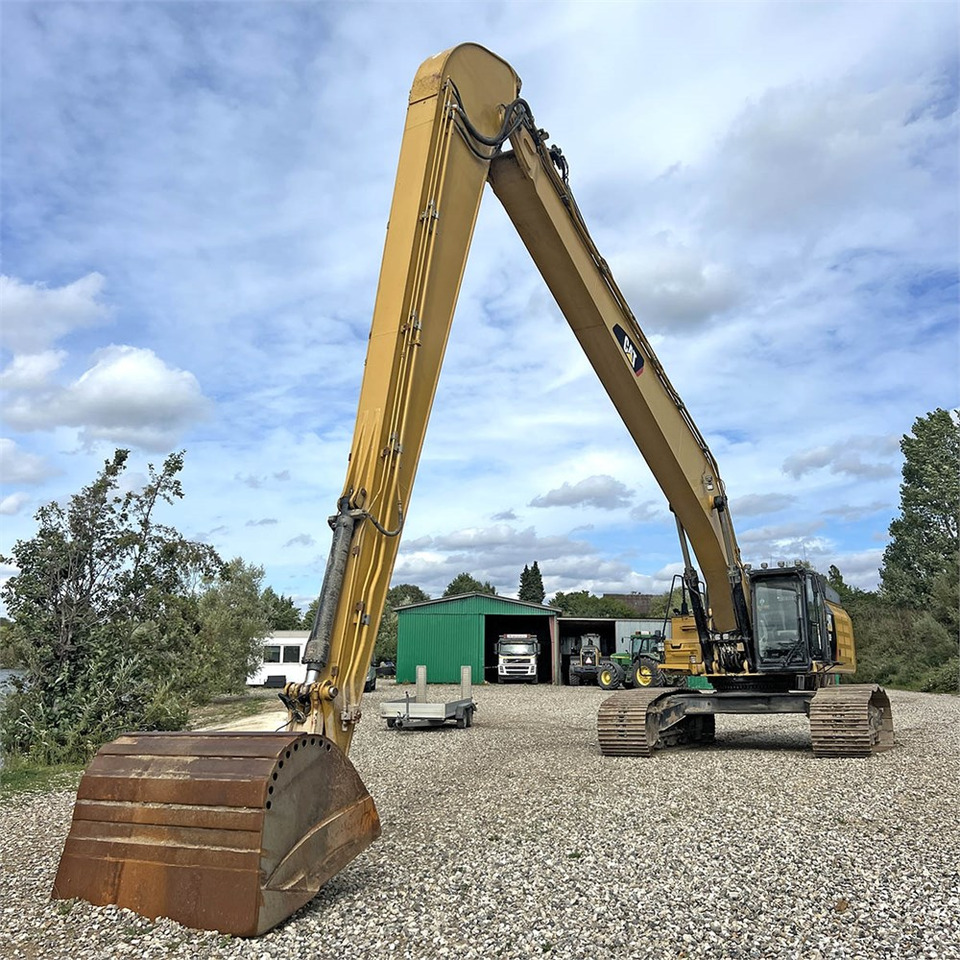 Caterpillar 352 F LRE - حفارات زحافة: صور 3 Caterpillar 352 F LRE - حفارات زحافة: صور 3